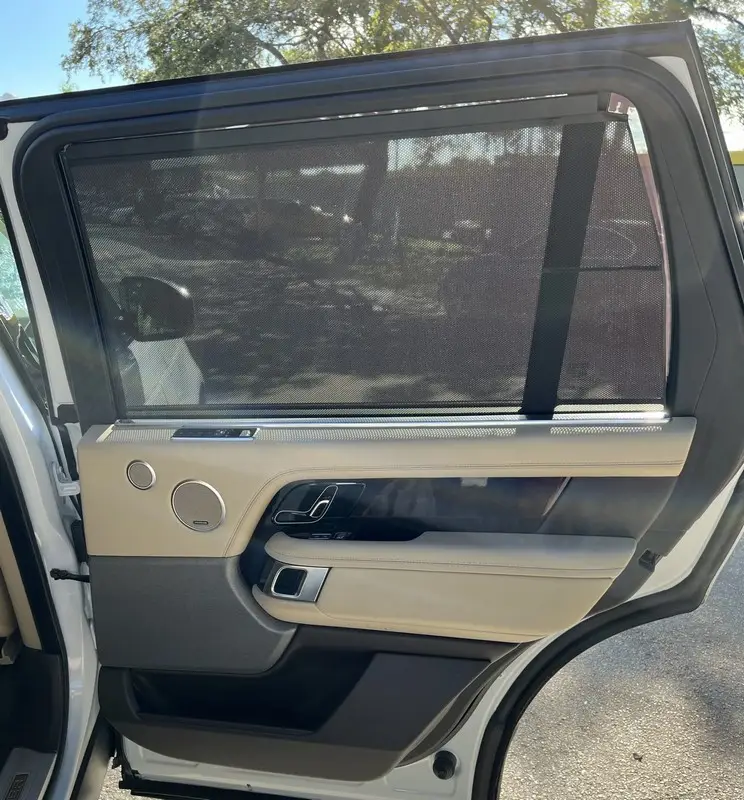 2020 Land Rover Range Rover P525 HSE photo 32