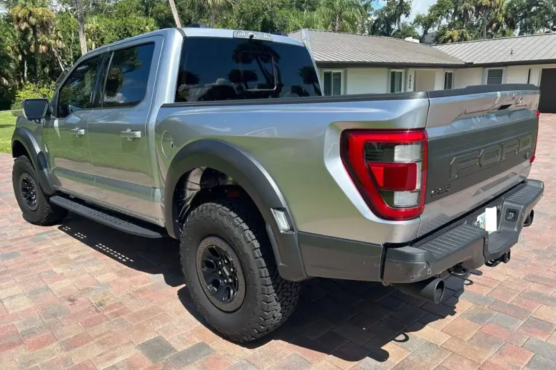 2022 Ford F-150 Raptor EcoBoost V6 photo 25