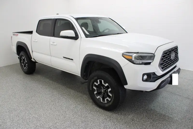 2020 Toyota Tacoma 4WD TRD Off Road photo 1