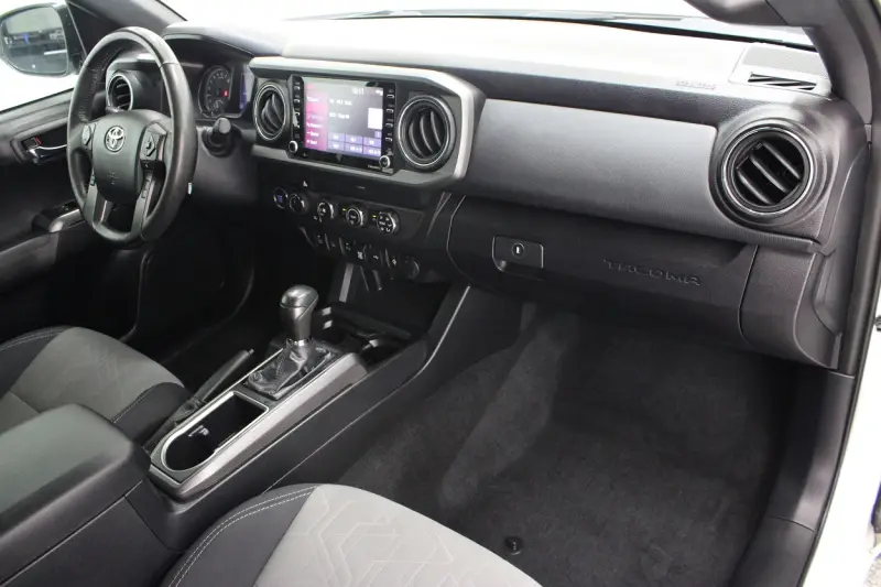 2020 Toyota Tacoma 4WD TRD Off Road photo 20