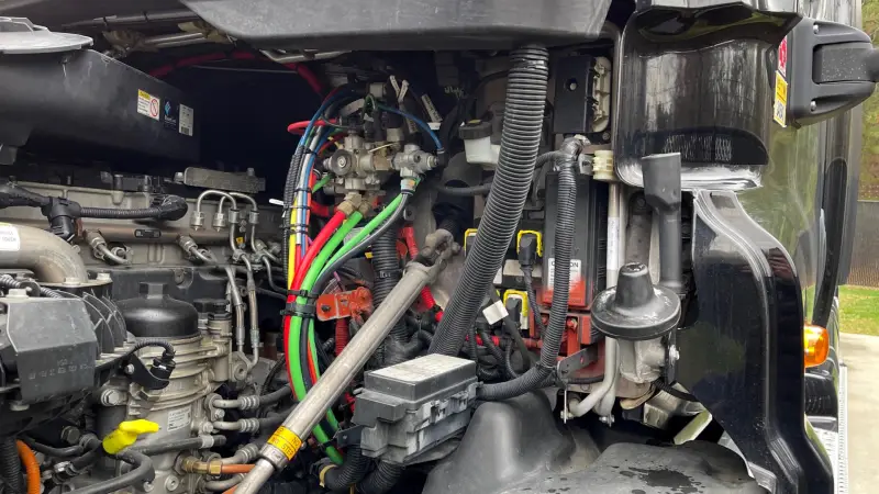 2015 Freightliner Cascadia Road Tractor photo 31