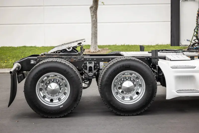 2018 Peterbilt 579 photo 18