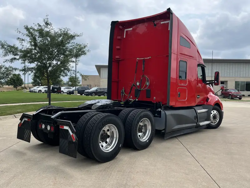 2022 KENWORTH T680 450 HP X15 photo 22