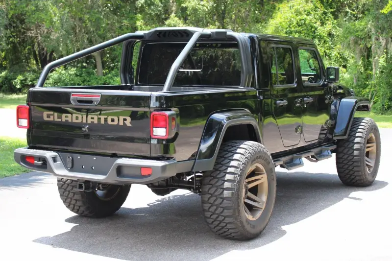 2023 Jeep Gladiator Sport 4x4 photo 10