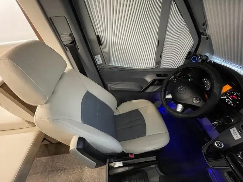 2016 Itasca Navion 24J photo 20
