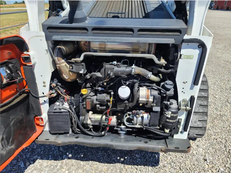 2017 Bobcat T870 Skid Steer photo 13