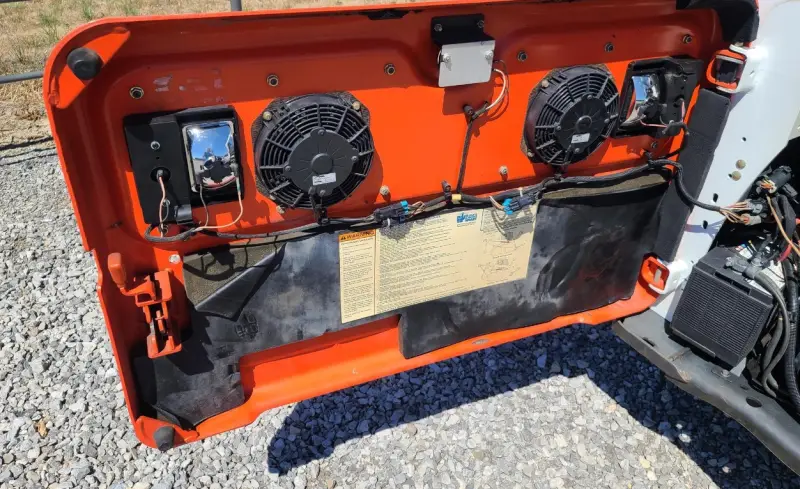 2017 Bobcat T870 Skid Steer photo 14