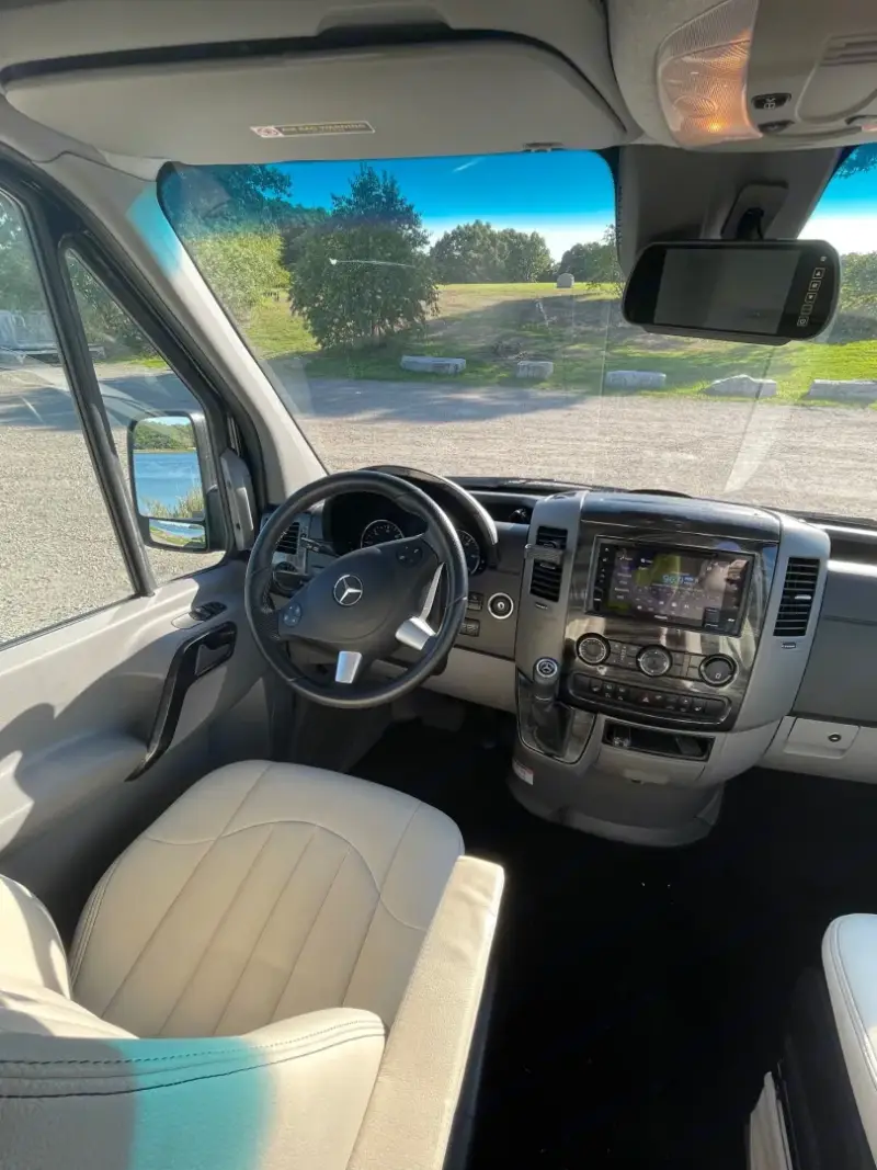 2018 Airstream Interstate EXT 4WD Grand Tour photo 28