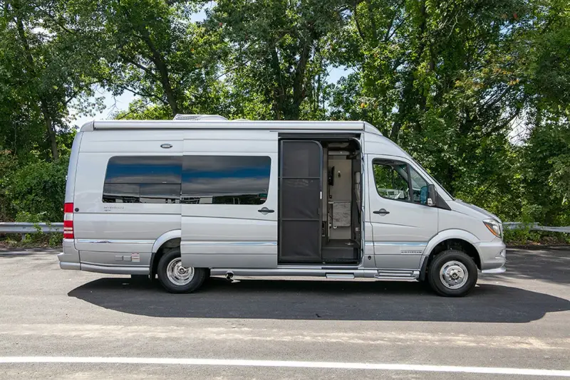 2018 Airstream Interstate EXT 4WD Grand Tour photo 20