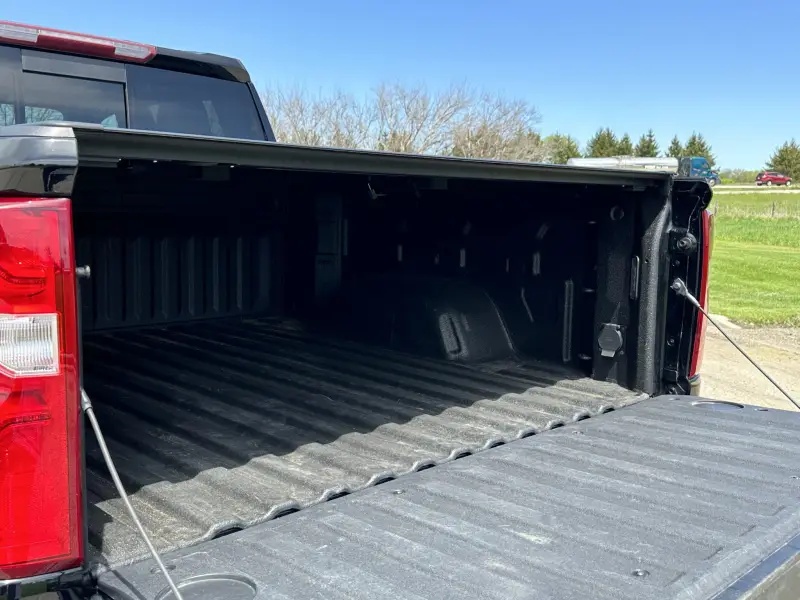 2019 Chevrolet Silverado 1500 Crew Cab RST 4×4 Z92 photo 7