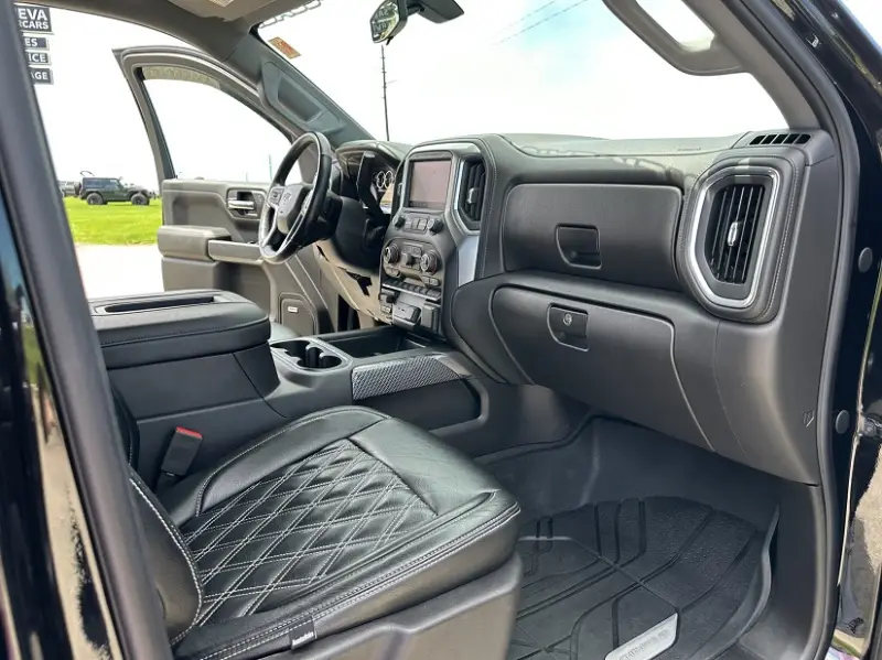 2019 Chevrolet Silverado 1500 Crew Cab RST 4×4 Z92 photo 12