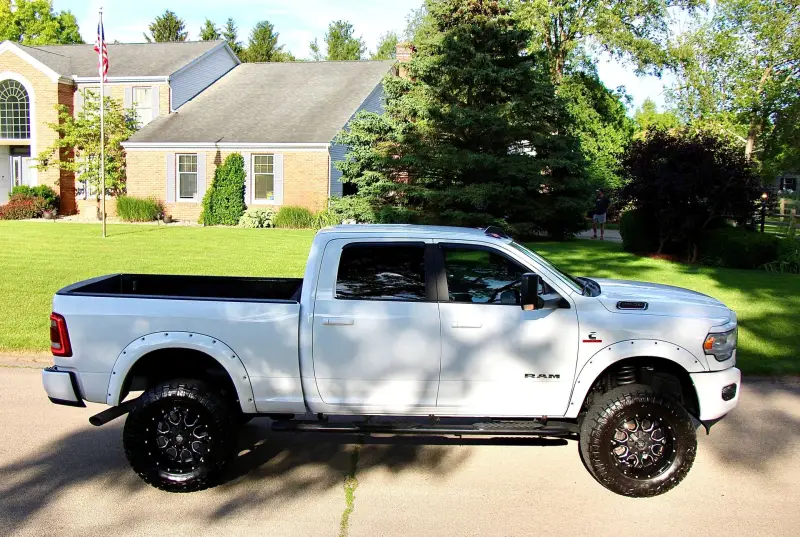 2020 Ram 2500 Big Horn Crew Cab 4x4 photo 11